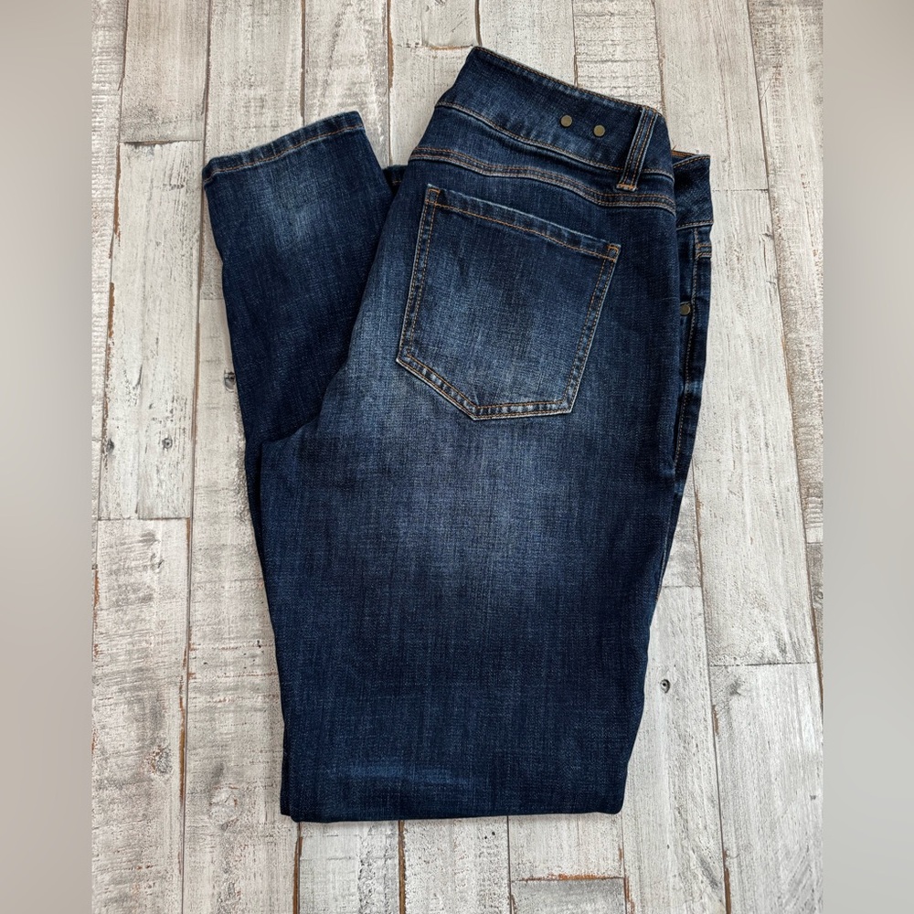 CAbi Women’s  Dark Blue Skinny Jeans
